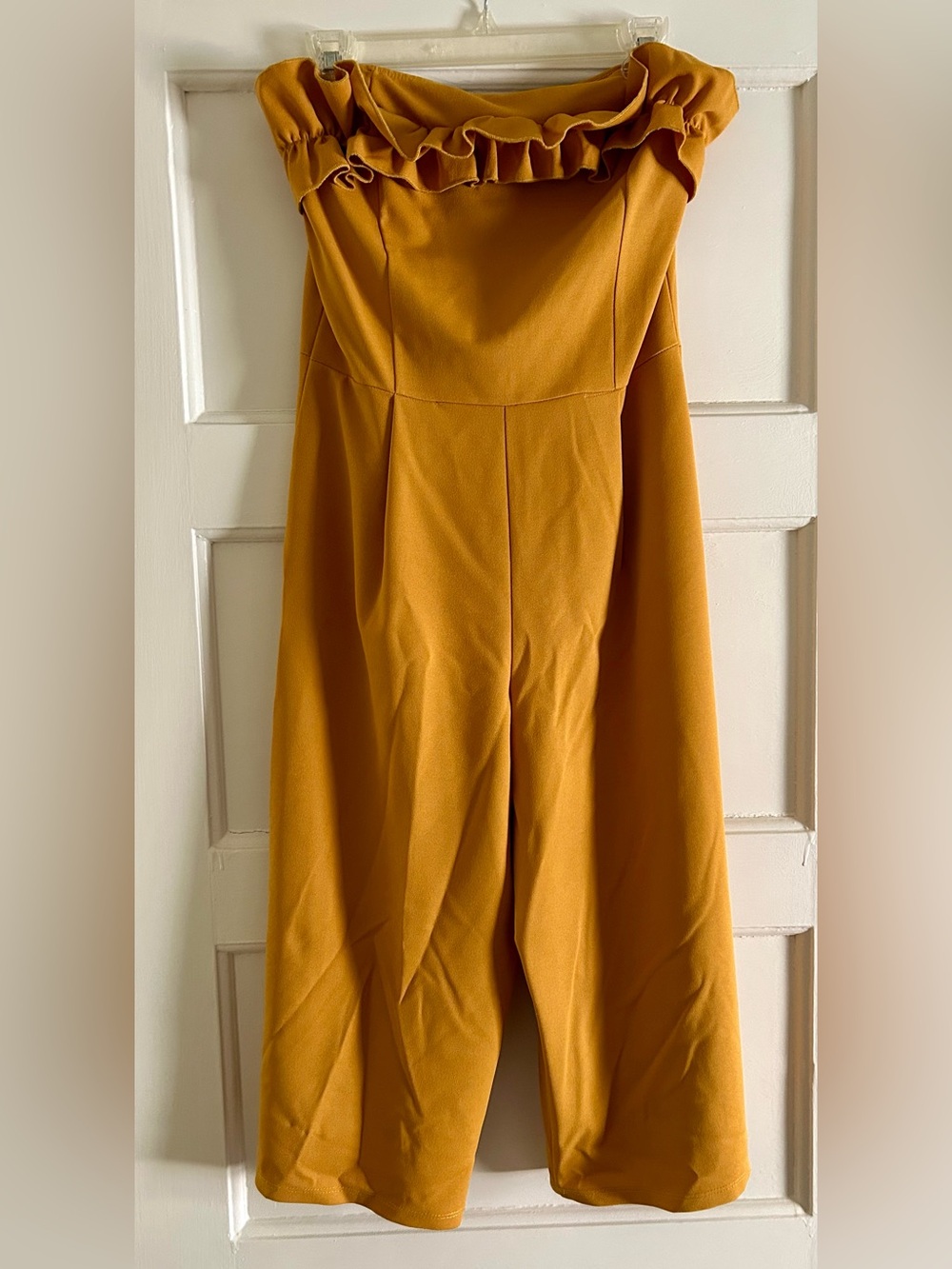 Women’s Mustard Ruffle Off-Shoulder Jumpsuit size Large